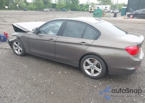 2015 BMW 320I z USA, uszkodzony, nr VIN WBA3B1G56FNT63135